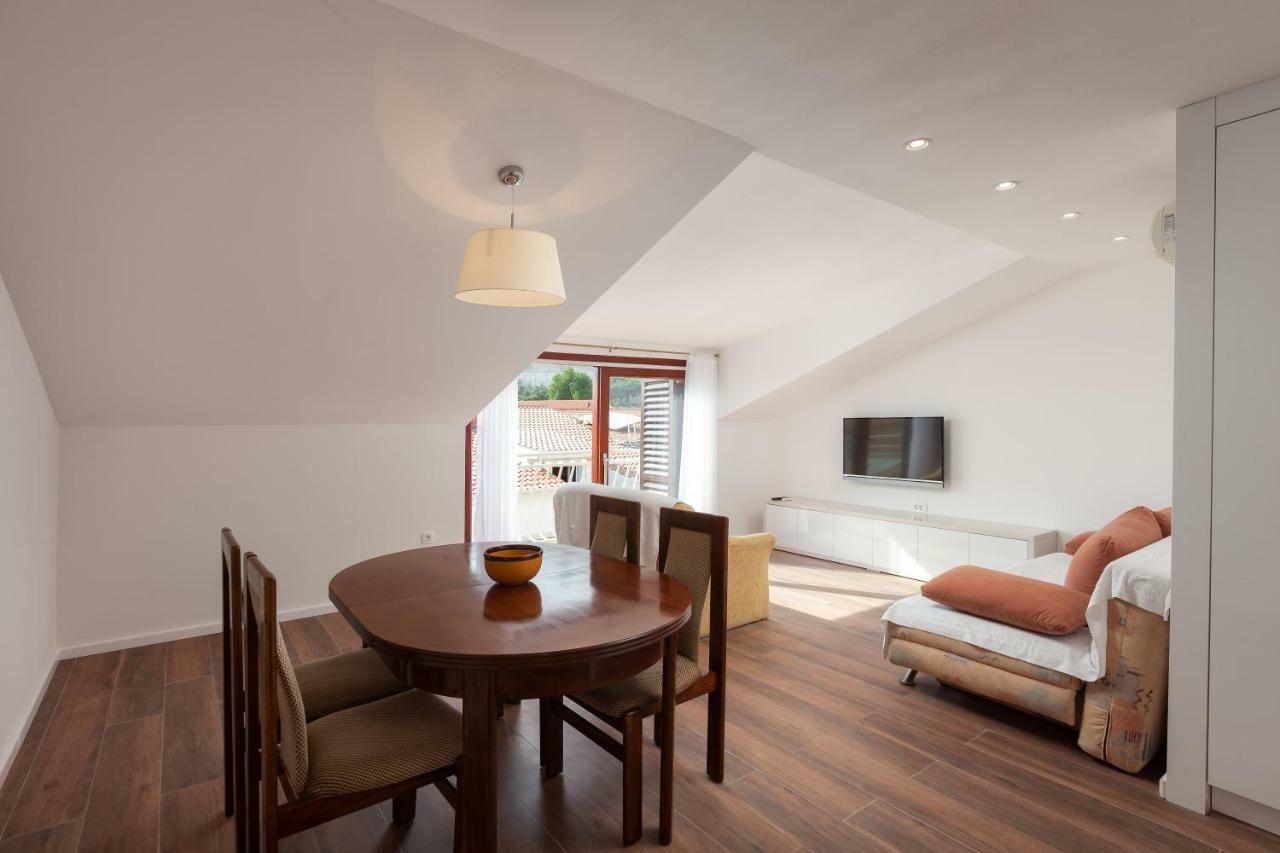 Apartmani Tina Podgora Εξωτερικό φωτογραφία